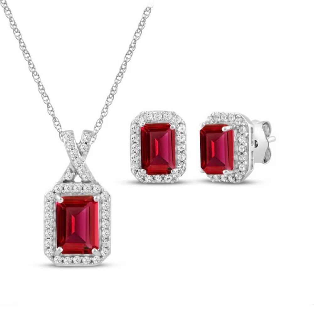 Kay Jewelers Lab-Created PINK & White Sapphire Halo Gift Set